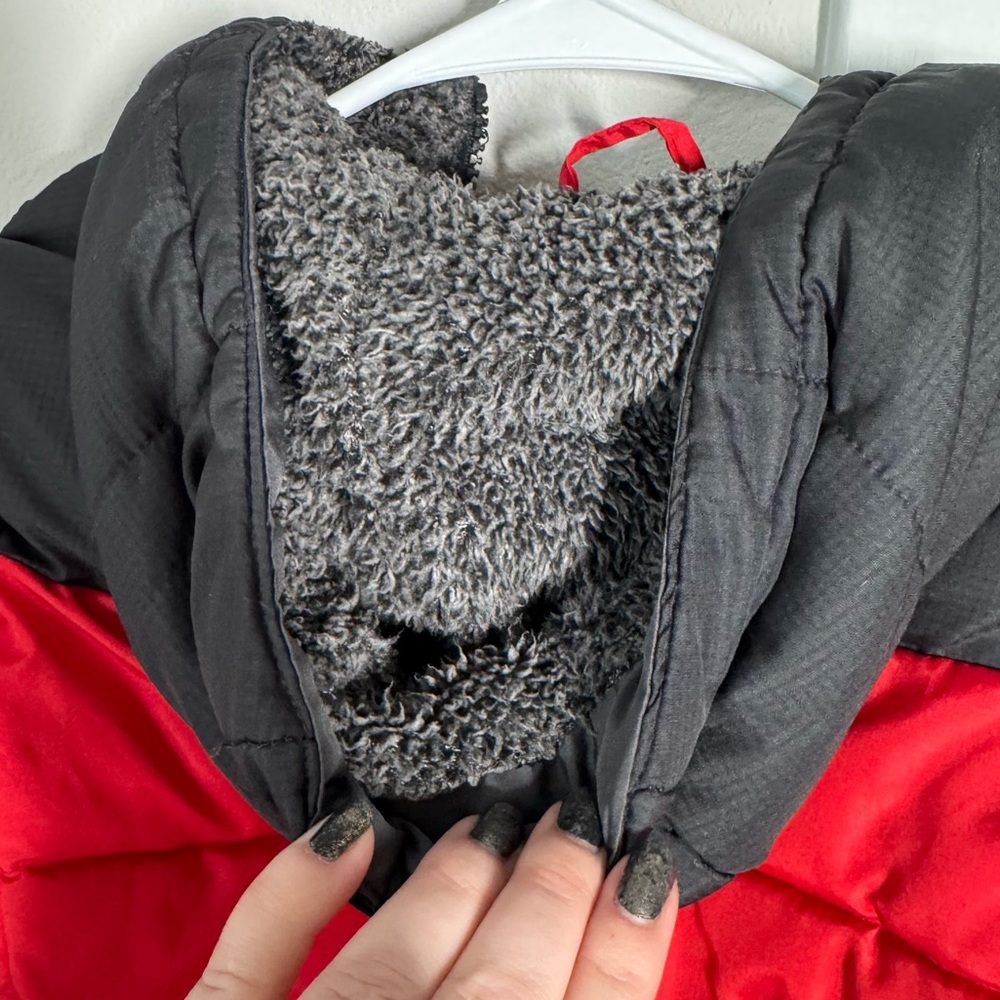 ZeroXposur Boy’s Heavyweight Winter Coat Size 4T Red Black Gray Fleece Sherpa - Picture 12 of 12